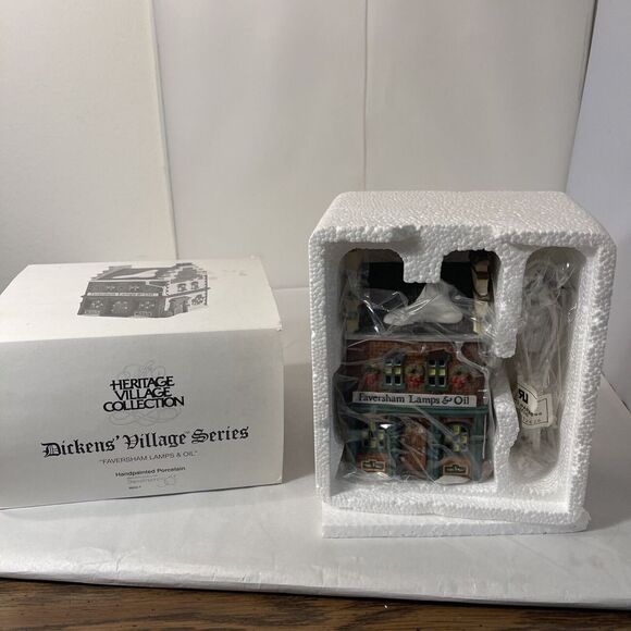 Department 56 Heritage Dickens Village Series Faversham Lamps & Oil New 5832-7 - Picture 1 of 8